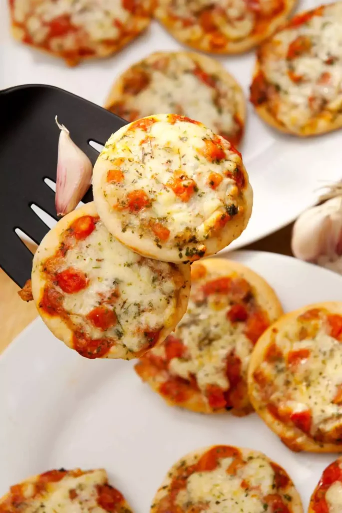 DIY Mini Pita Pizzas