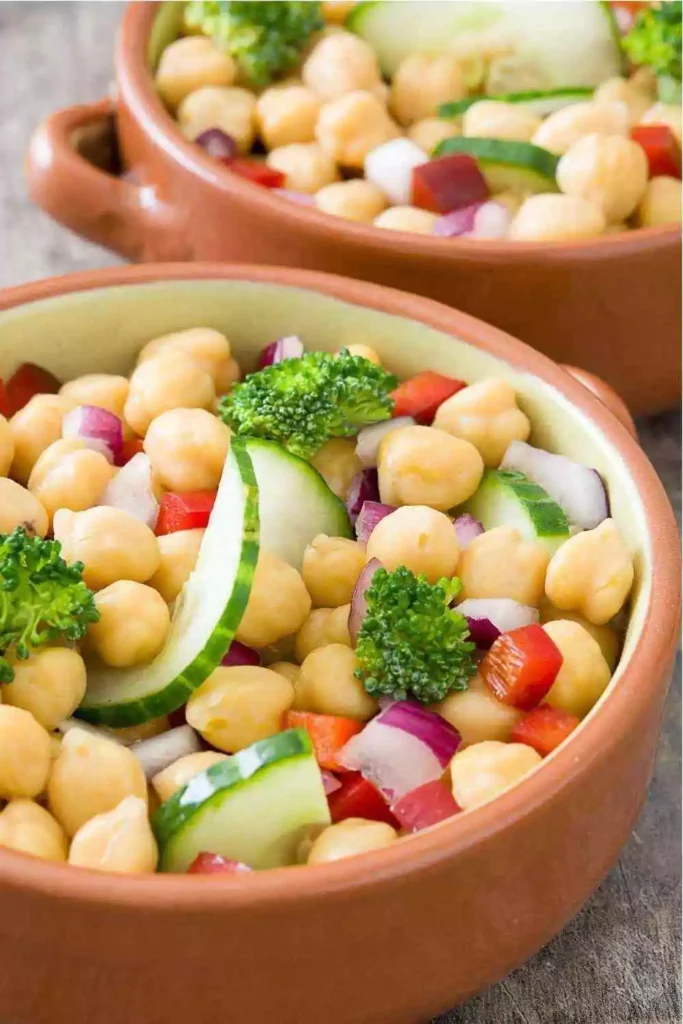  Crispy Chickpea Salad