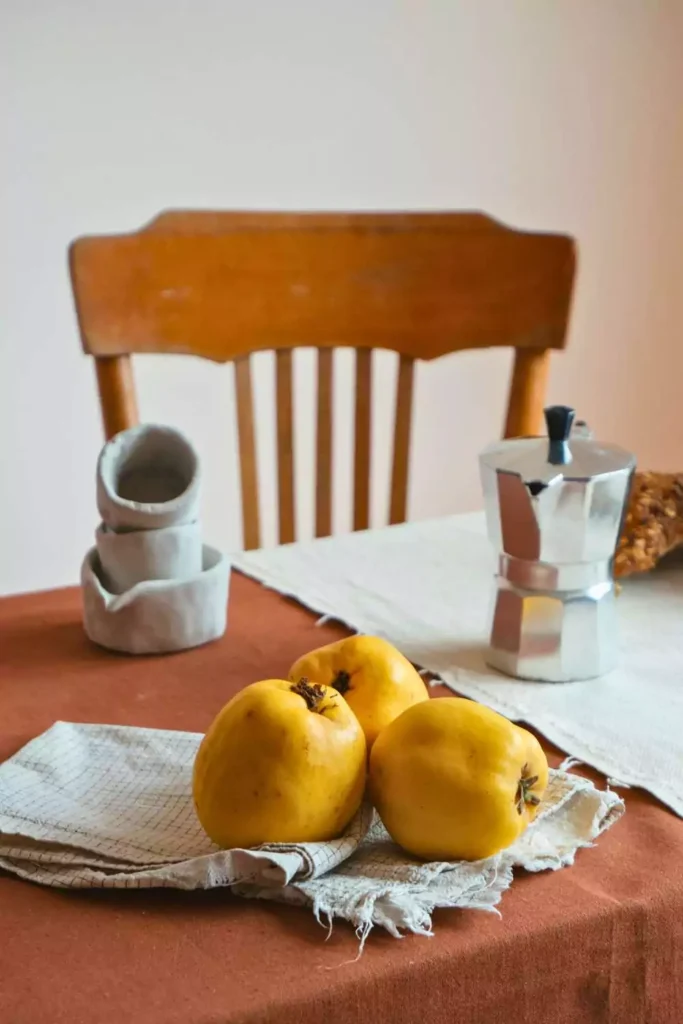 Use Earthy Table Linens