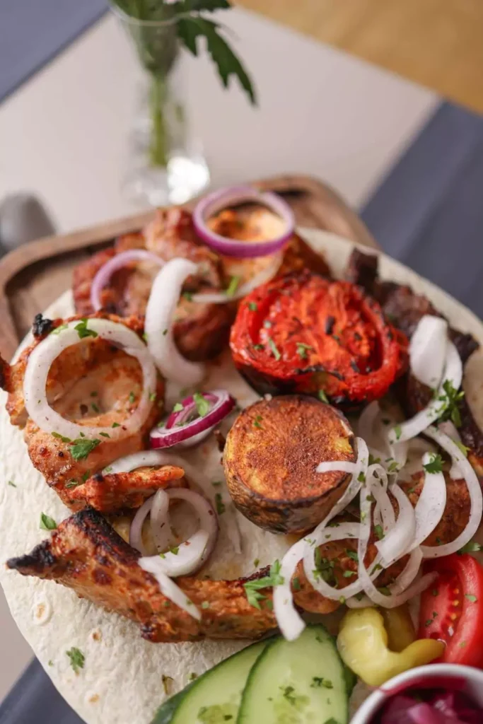 Tomato Pie with Caramelized Onions